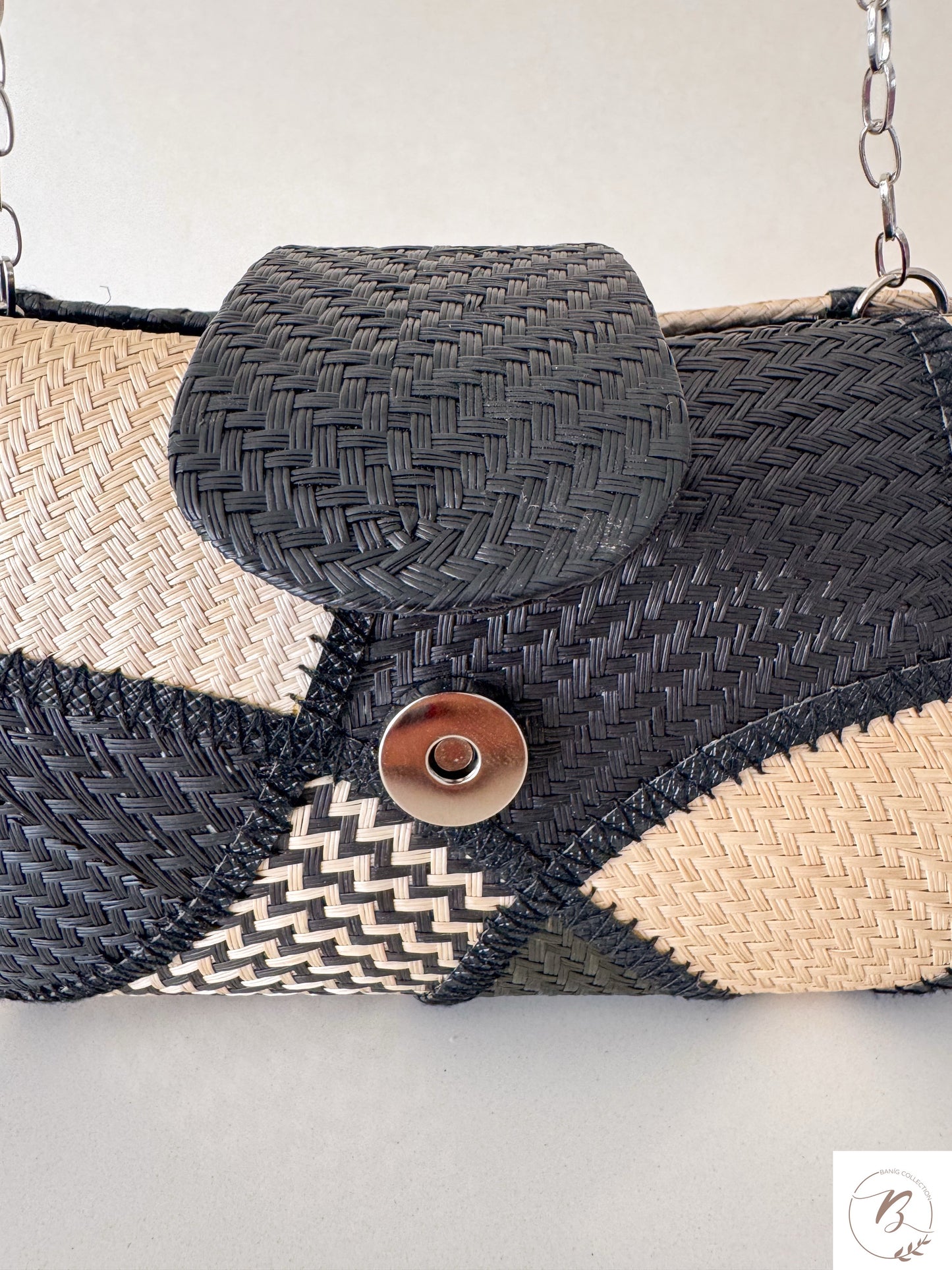 Aria Clutch Bag (B&W)