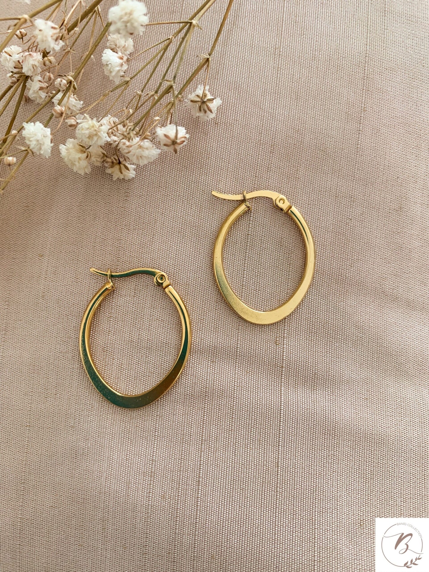 Oval Hoops