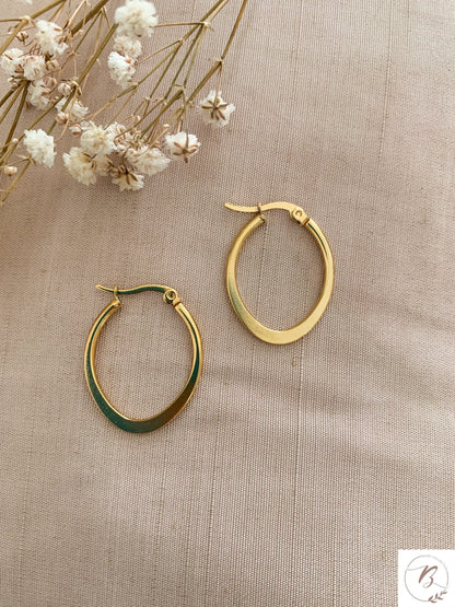 Oval Hoops