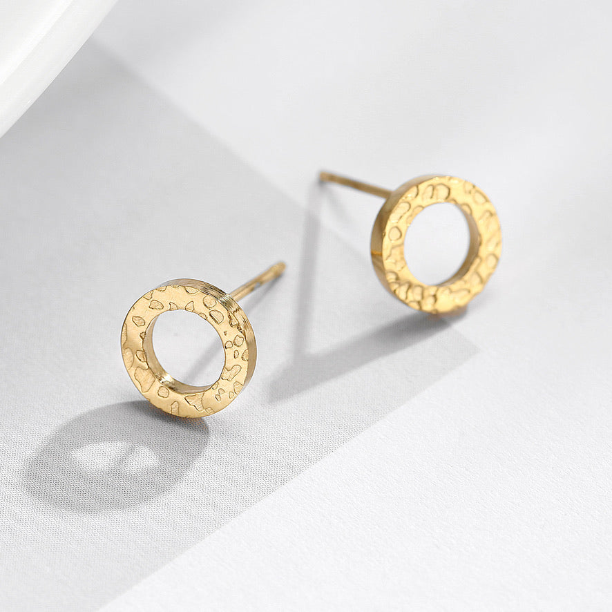 Thea Minimalist Studs