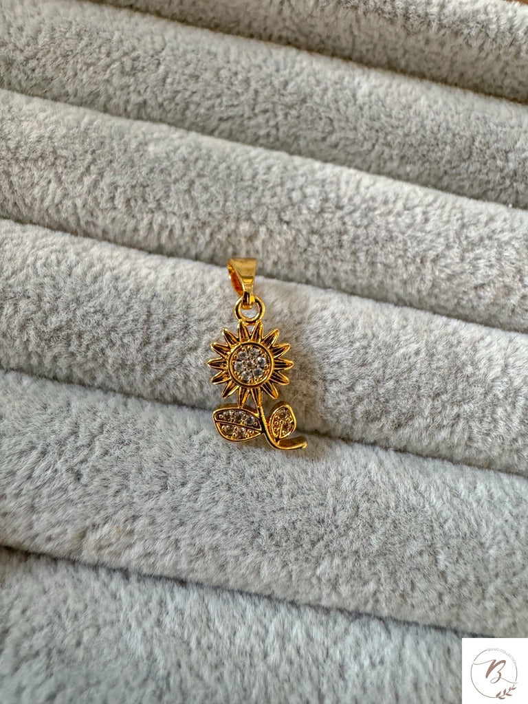 Maria Pendant