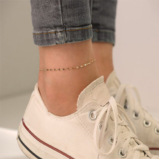 Fish Lips Minimalist Anklet