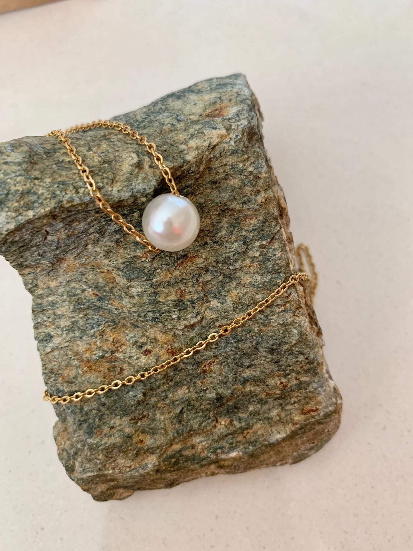 Pearl Lavaliere Choker Necklace