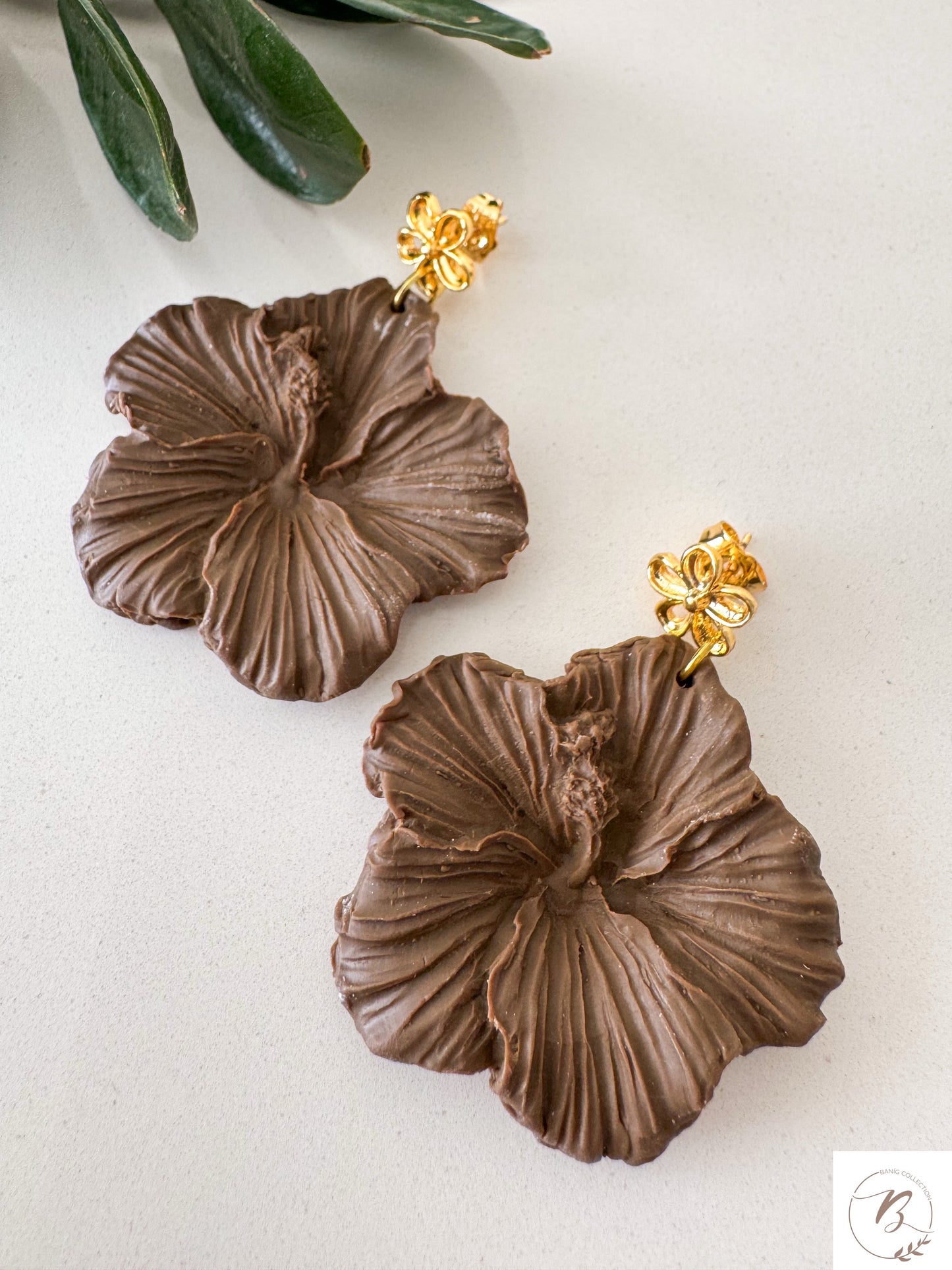 Jessie Molded Clay Earrings (Coffee)