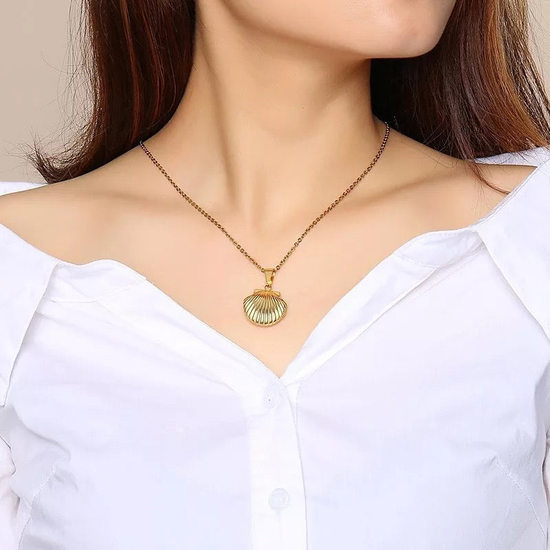 Shell Locket