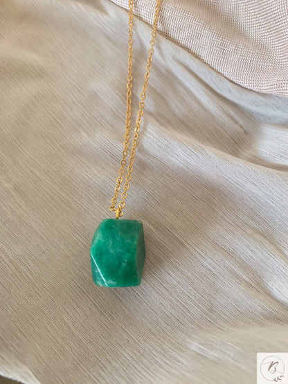 Agatha Jade Stone Set