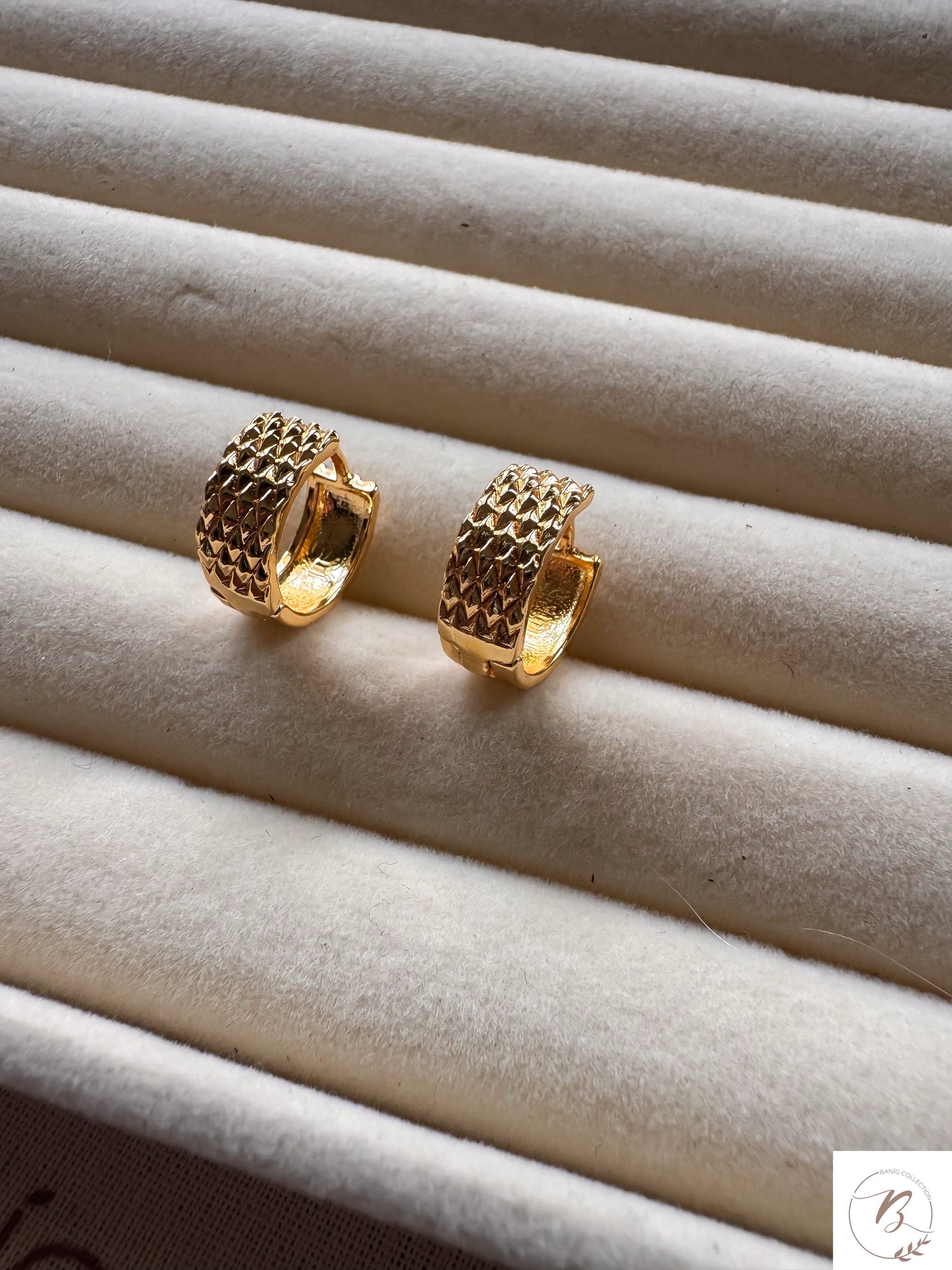 Daphne Mini Hoops