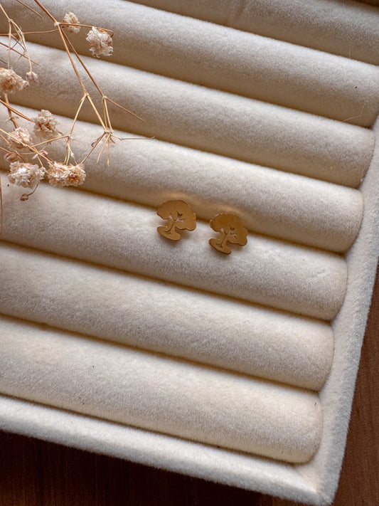 The Everyday Tree Studs