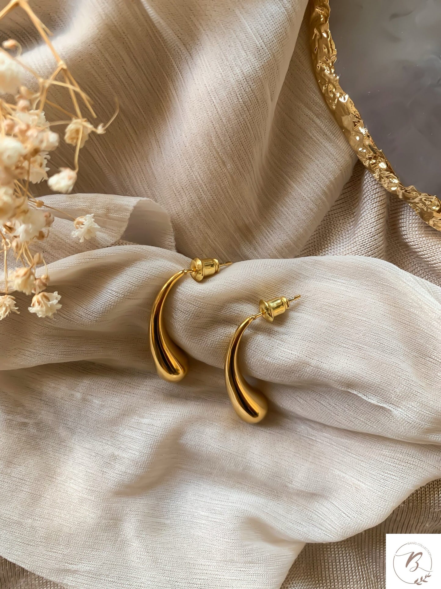 Cassandra Teardrop Earrings